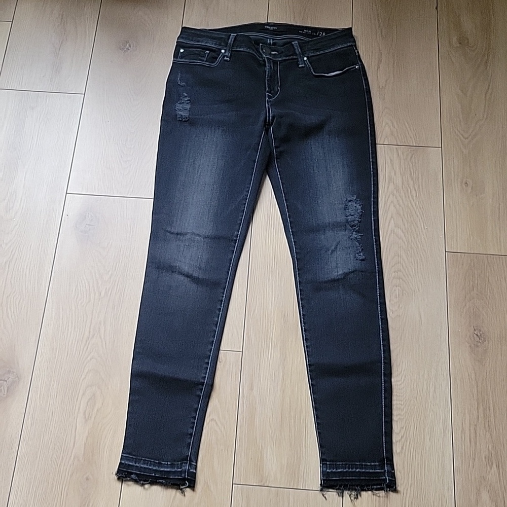 FIDELITY MILA MID RISE ANKLE SLIM JEANS 28 CARBON BLACK WASH ANKLE FRAY